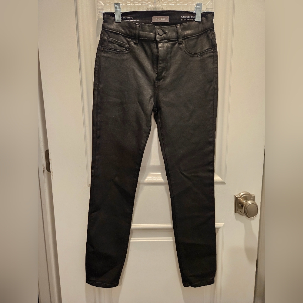 MidRise Florence ankle skinny jeans by DL1961.‎ Size 28 Black Faux leath…